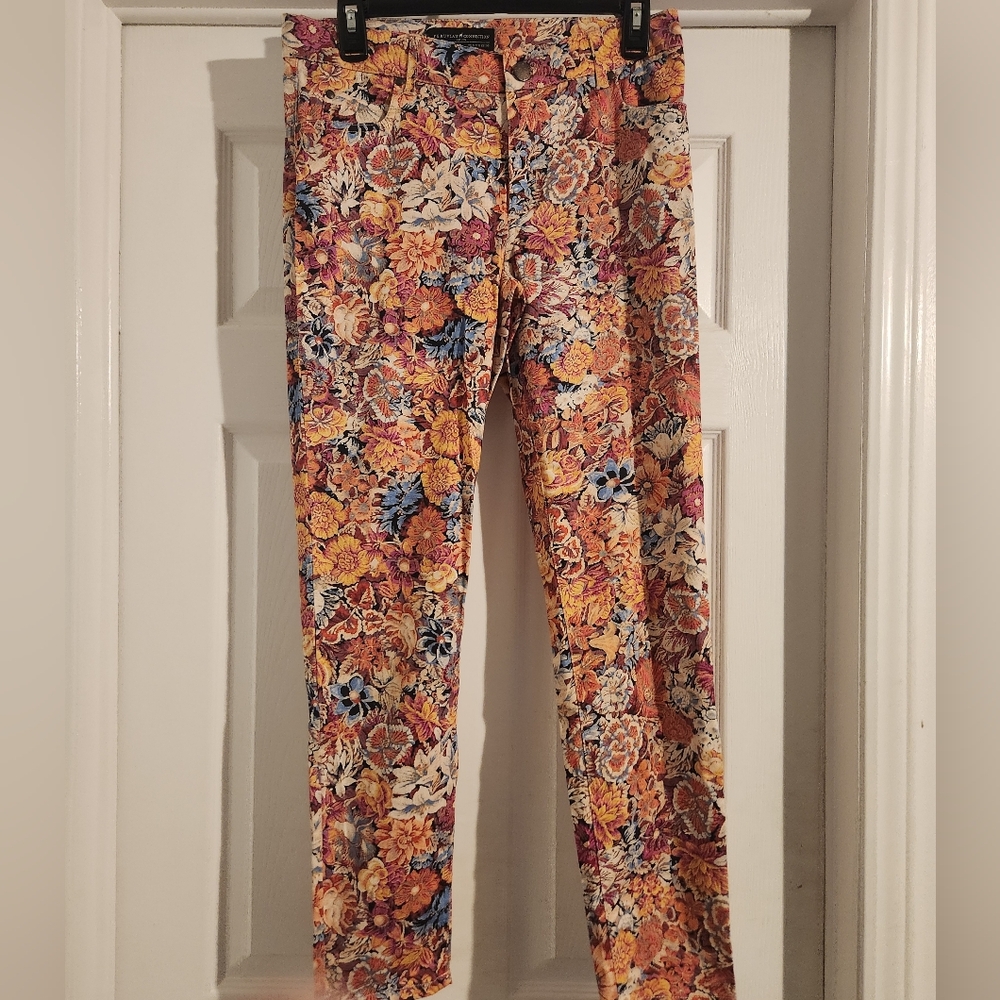 Peruvian Connection Floral Women's Jeans Size 6